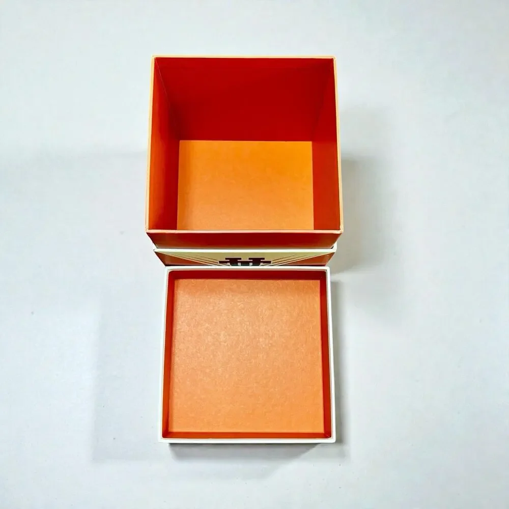 Scrowling Bull product set